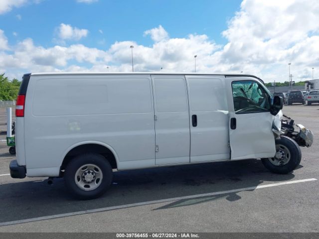 1GCWGBFP7L1224189 Chevrolet Express Cargo Rwd 2500 Extended Wheelbase Wt