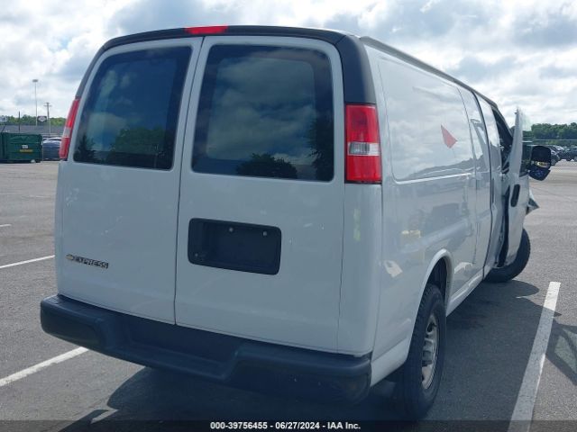1GCWGBFP7L1224189 Chevrolet Express Cargo Rwd 2500 Extended Wheelbase Wt
