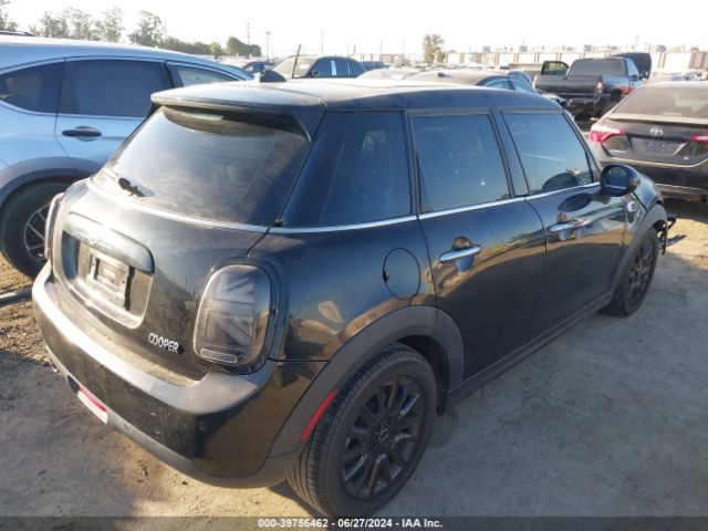 WMWXU1C5XK2J01518 Mini Hardtop Cooper