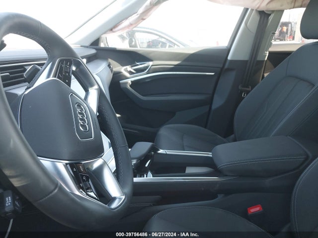 Audi Q8 E-tron Premium Plus Quattro 2024 WA15AAGE4RB051880 Image 17