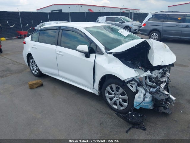 Toyota COROLLA LE 2021 5YFEPMAE3MP200563 Image 1