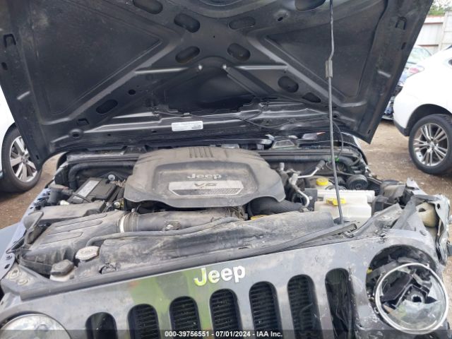 1C4BJWDG3JL910225 Jeep Wrangler Jk Unlimited Sport S 4x4