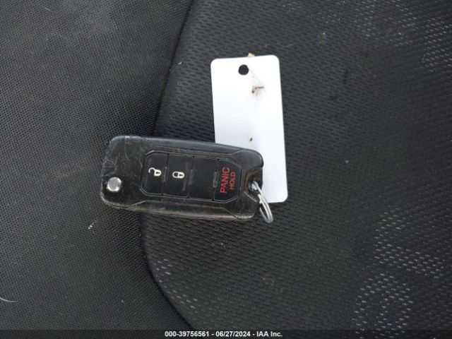ZACCJABH0FPB65461 Jeep Renegade Latitude