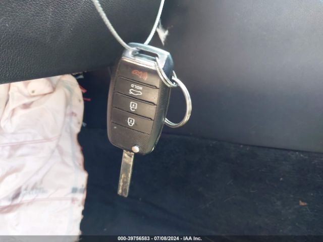 5XXGT4L32KG288107 KIA Optima Lx