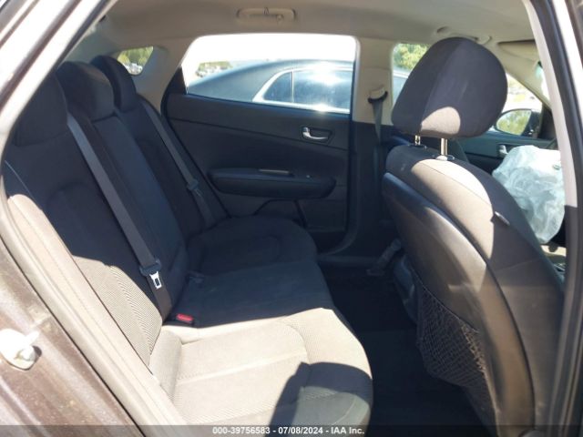 5XXGT4L32KG288107 KIA Optima Lx