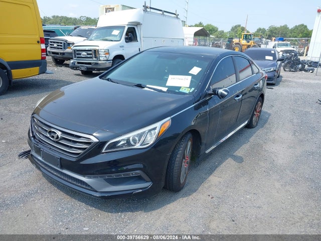 Hyundai Sonata Sport 2016 5NPE34AF3GH337623 Image 2