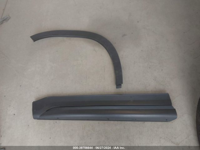 4S4WMAFD8K3414042 Subaru Ascent Premium