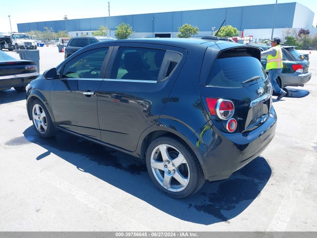 Chevrolet Sonic Ltz Auto 2015 1G1JE6SB8F4200724 Image 3
