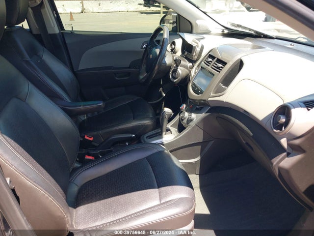 Chevrolet Sonic Ltz Auto 2015 1G1JE6SB8F4200724 Image 5