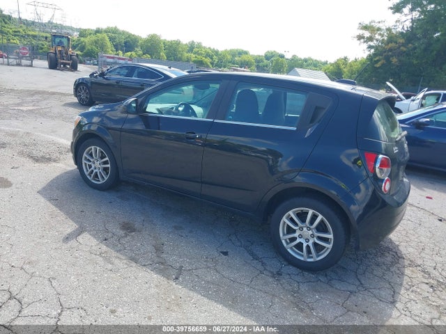 Chevrolet Sonic Lt Auto 2016 1G1JC6SB0G4104383 Image 3