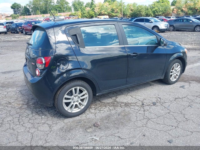 Chevrolet Sonic Lt Auto 2016 1G1JC6SB0G4104383 Image 4