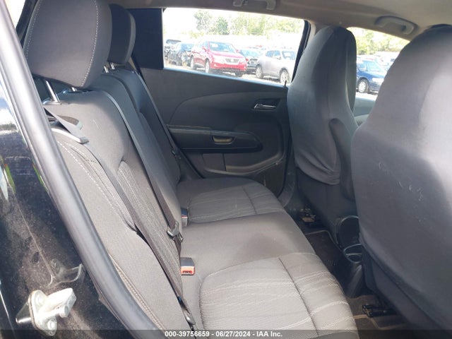 Chevrolet Sonic Lt Auto 2016 1G1JC6SB0G4104383 Image 8