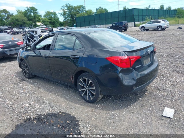 Toyota COROLLA SE 2018 2T1BURHE7JC068112 Image 3