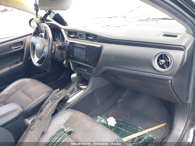Toyota COROLLA SE 2018 2T1BURHE7JC068112 Image 5