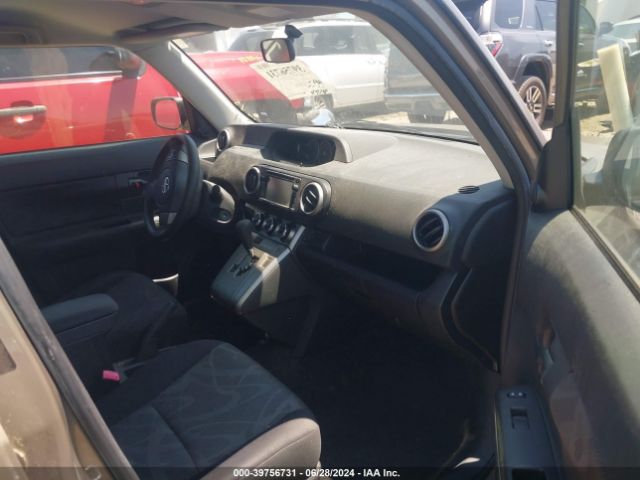 JTLZE4FE2EJ062895 Scion XB