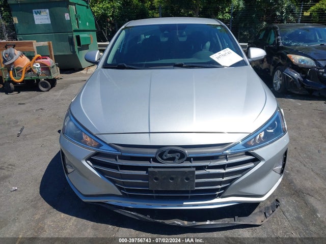 Hyundai ELANTRA SEL 2019 5NPD84LF7KH413170 Image 12