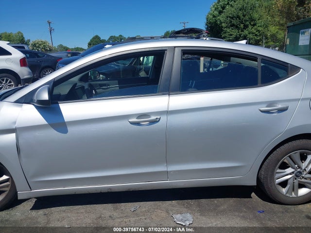 Hyundai ELANTRA SEL 2019 5NPD84LF7KH413170 Image 14