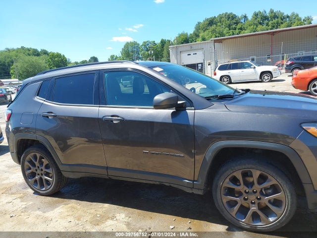 3C4NJDEBXMT524950 Jeep Compass 80th Anniversary 4x4
