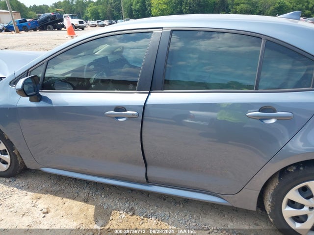 Toyota COROLLA LE 2022 JTDEPMAE3N3008912 Image 14