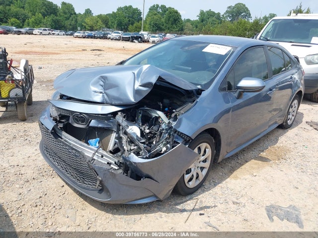 Toyota COROLLA LE 2022 JTDEPMAE3N3008912 Image 2
