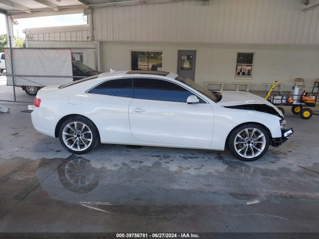 WAUCFAFR5EA059101 Audi A5 2.0t Premium