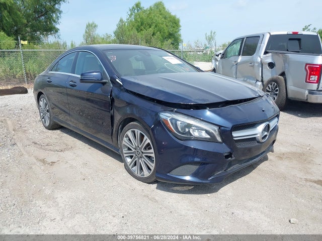 Mercedes-Benz CLA 250 2018 WDDSJ4EB4JN637135 Image 1