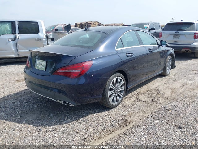 Mercedes-Benz CLA 250 2018 WDDSJ4EB4JN637135 Image 4