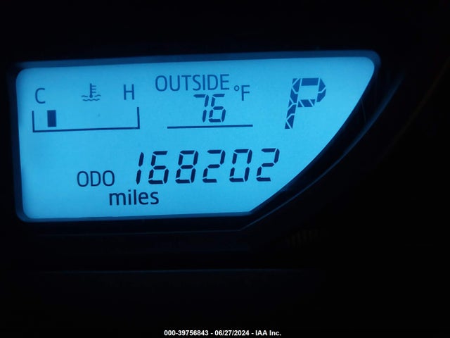 Toyota RAV4 LE 2015 JTMBFREVXFJ019917 Image 16