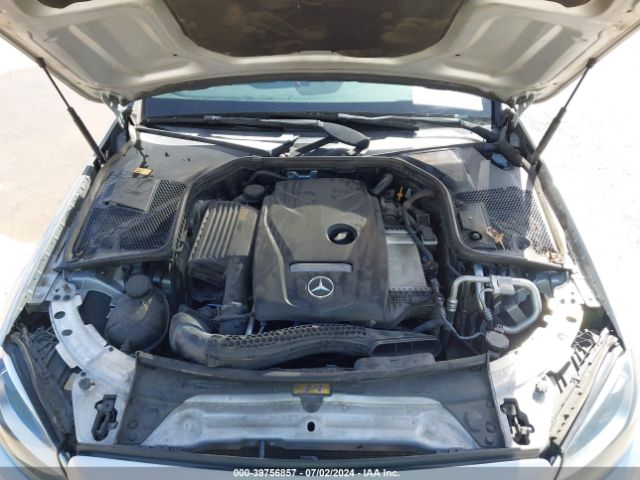 55SWF4JB0GU116504 Mercedes-Benz C 300 Luxury/sport