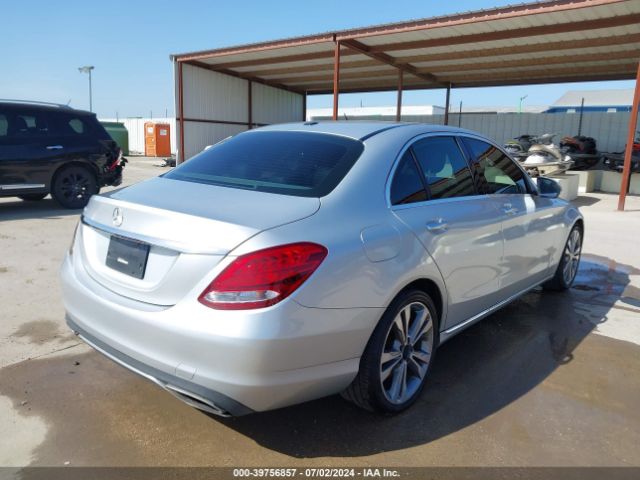 55SWF4JB0GU116504 Mercedes-Benz C 300 Luxury/sport