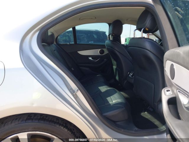 55SWF4JB0GU116504 Mercedes-Benz C 300 Luxury/sport
