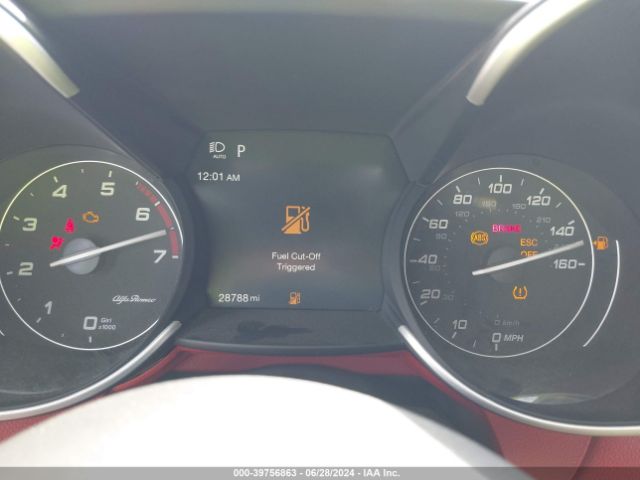 ZARFAMBN4L7626854 Alfa Romeo Giulia Ti Rwd