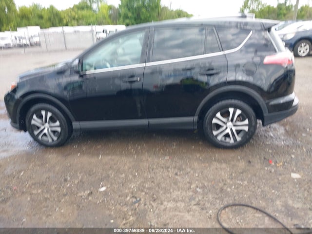 Toyota RAV4 LE 2018 2T3BFREV4JW739692 Image 14