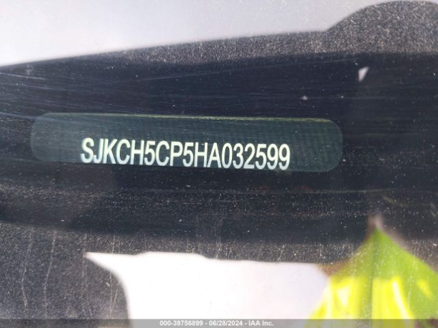 SJKCH5CP5HA032599 Infiniti Qx30 Premium