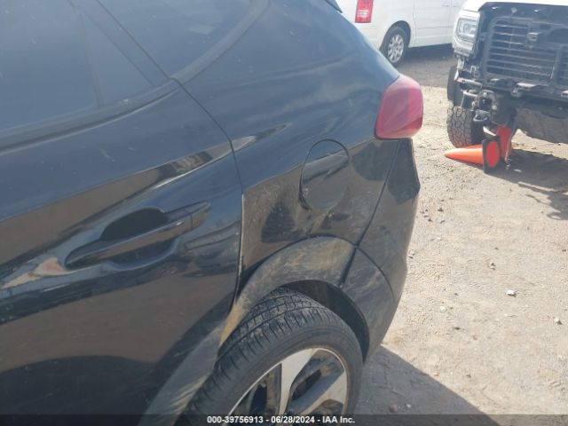 KM8J33A28JU835430 Hyundai Tucson Value