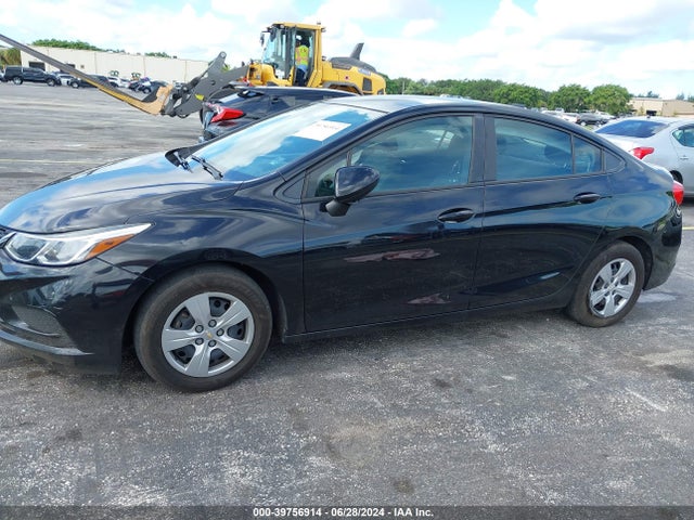 Chevrolet Cruze Ls Auto 2017 1G1BC5SM1H7257824 Image 16