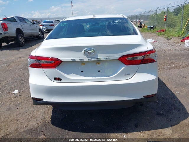 Toyota CAMRY LE 2019 4T1B11HKXKU849092 Image 17