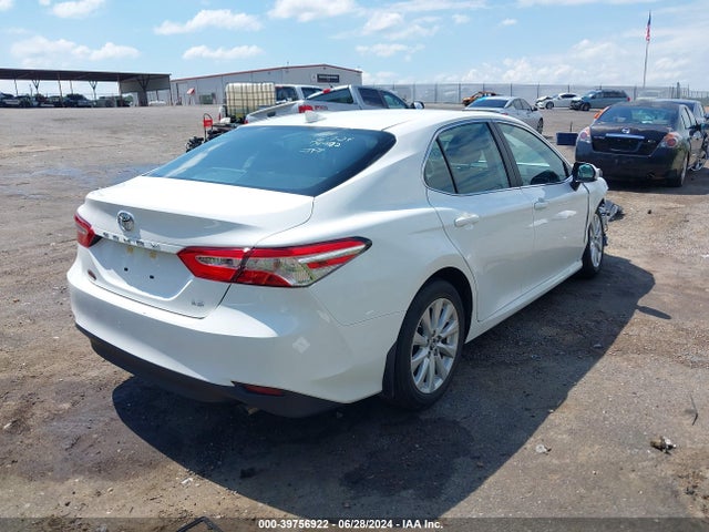 Toyota CAMRY LE 2019 4T1B11HKXKU849092 Image 4