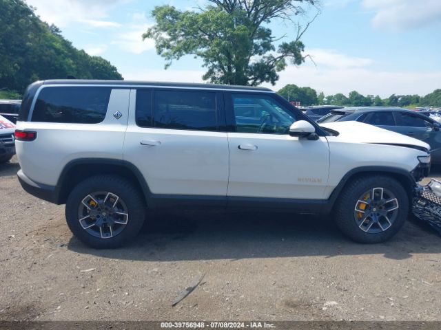 7PDSGABA7PN022051 Rivian R1s Adventure