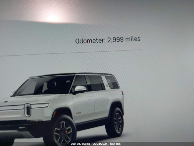 7PDSGABA7PN022051 Rivian R1s Adventure