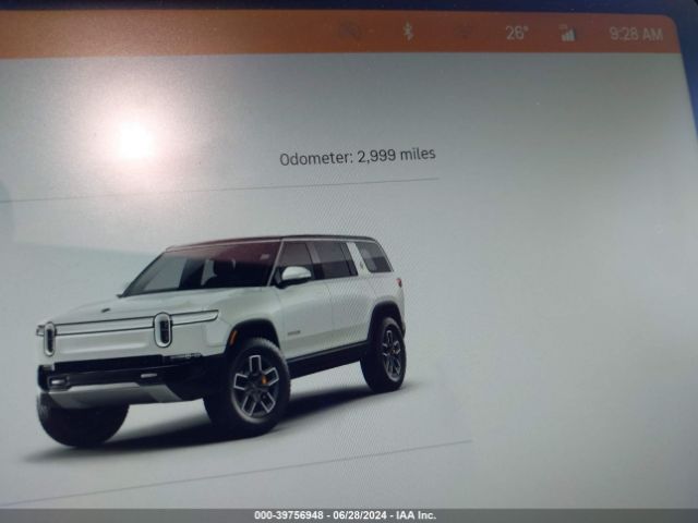 7PDSGABA7PN022051 Rivian R1s Adventure
