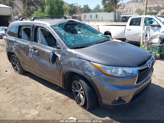 Toyota Highlander Xle V6 2016 5TDKKRFH0GS505063 главное изображение