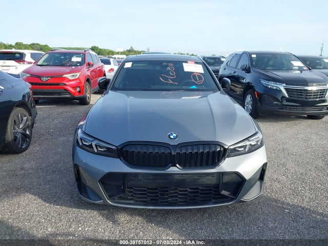 3MW69FF04R8D80437 BMW 3 Series 330i