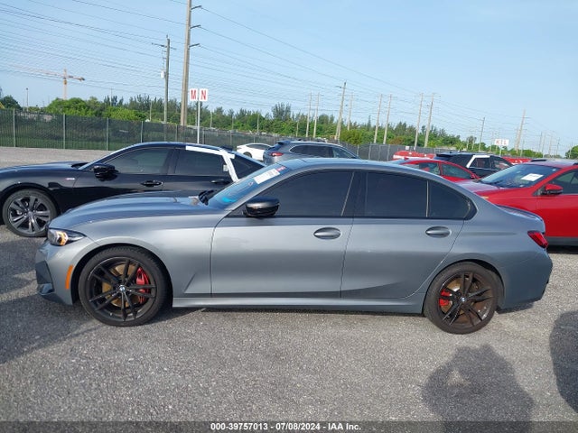 BMW 3 Series 330i 2024 3MW69FF04R8D80437 Image 14