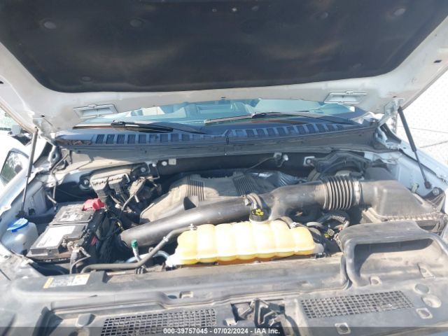 1FMJU1JT8JEA65606 Ford Expedition Xlt