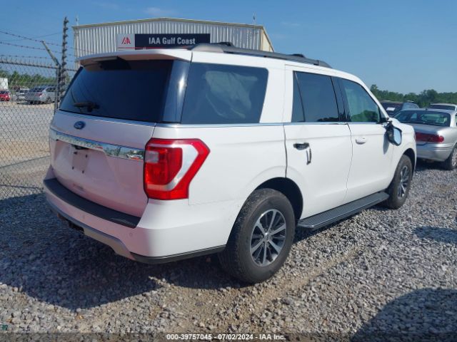 1FMJU1JT8JEA65606 Ford Expedition Xlt