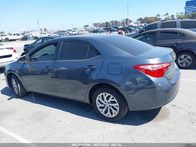 Toyota COROLLA LE 2018 5YFBURHE3JP813938 Image 14