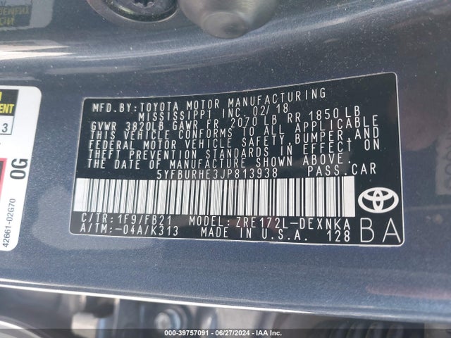 Toyota COROLLA LE 2018 5YFBURHE3JP813938 Image 9