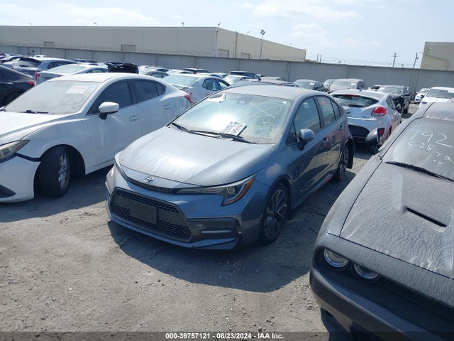 Toyota COROLLA SE 2020 5YFS4RCE9LP057400 Image 2