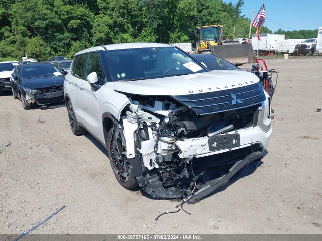 2022 MITSUBISHI OUTLANDER JA4J4UA87NZ083928 Photo 5